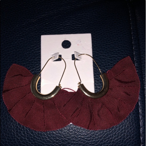 Express earnings - Picture 3 of 4